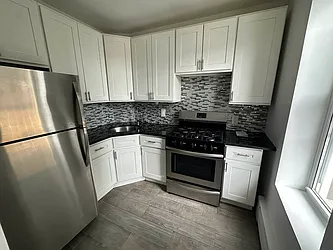 Rented by Premier Metro Realty Corp