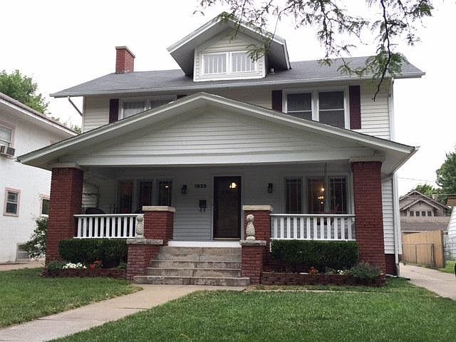 1st image of 1825 N Ash St