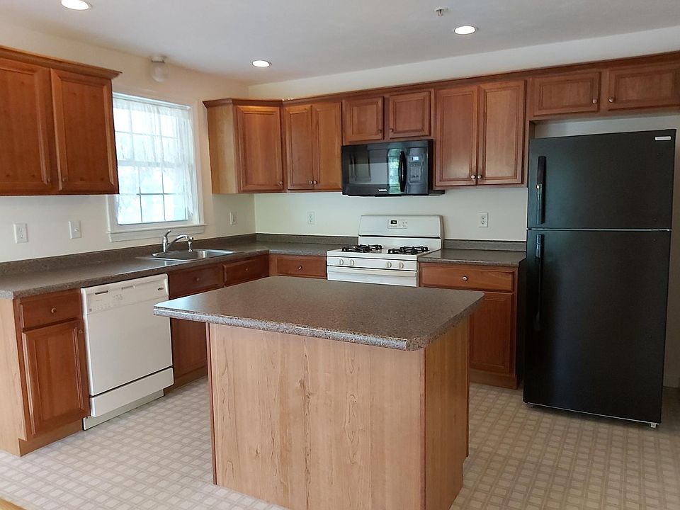 Kitchen - 1st Floor