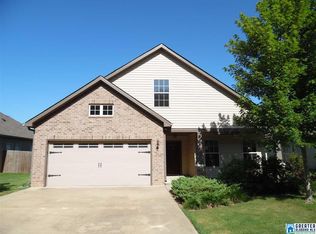 176 Stonebriar Dr, Calera, AL 35040