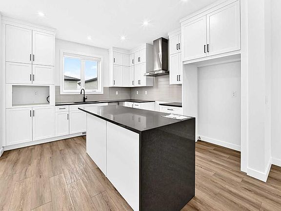 3rd image of 5005 NE Harmony Cir