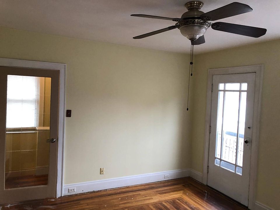 1st image of 4007 Andrews Ave #2