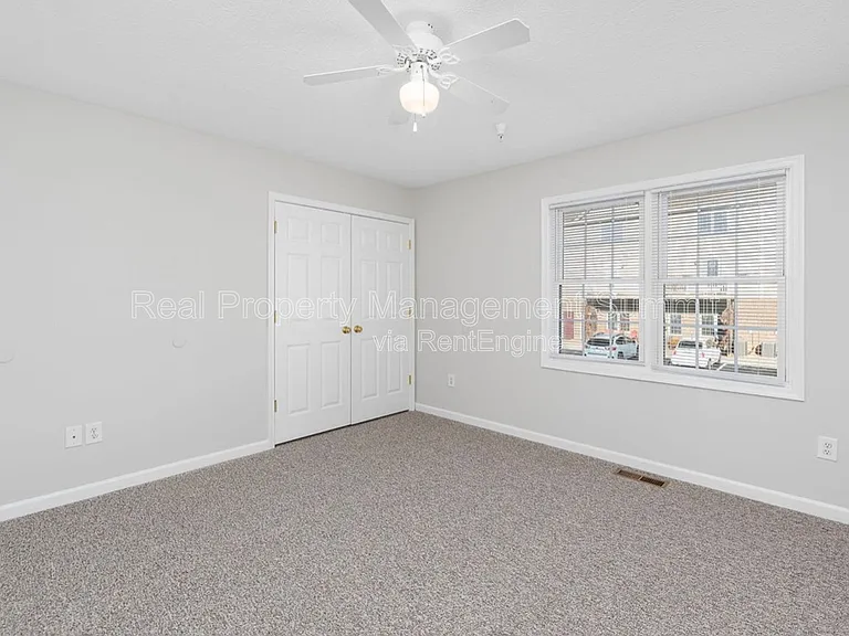 1009 Seth Drive — Photo 55