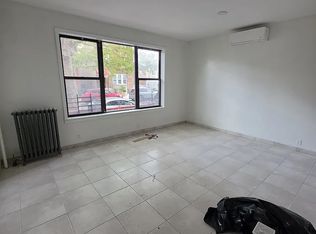 2232 E 7th St #1F, Brooklyn, NY 11223