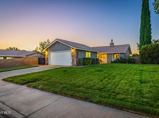2115 W Avenue K14, Lancaster, CA 93536