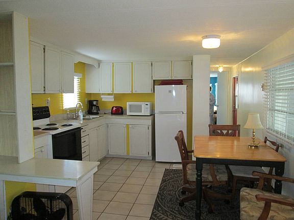 5th image of 6326 Aloha Dr