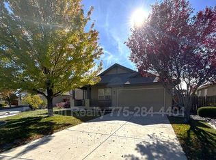 939 Turnberry Dr, Sparks, NV 89436