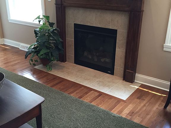 5th image of 1 Lakepointe Way