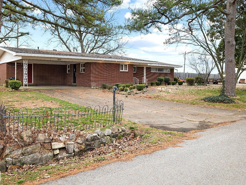1st image of 414 Ridgecrest Dr