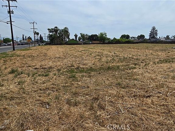 2nd image of 0 W Inyo Ave