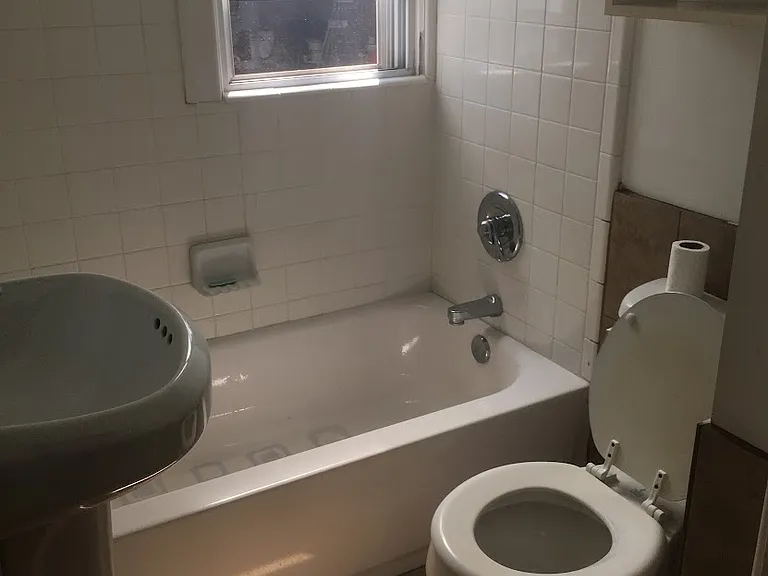 1691 Columbia Rd #1 — Photo 9