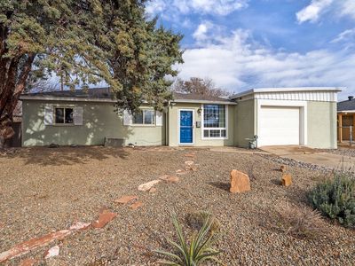 8807 Cordova Ave NE, Albuquerque, NM, 87112