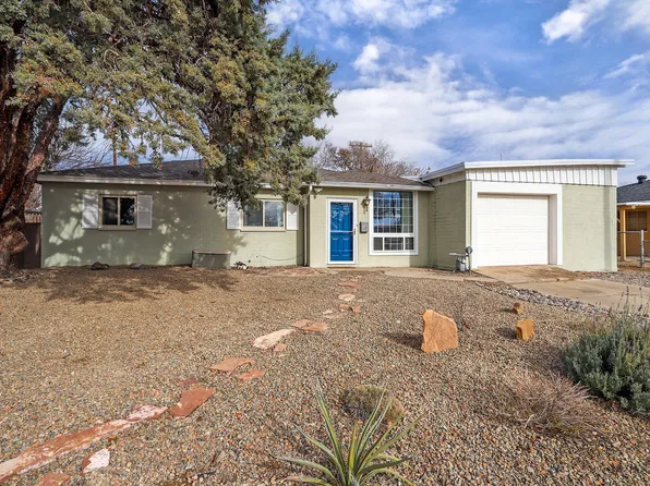 8807 Cordova Ave NE, Albuquerque, NM 87112