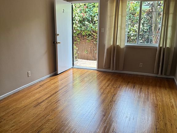 2nd image of 1239 Lodi Pl APT 2