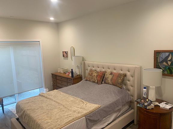 4th image of 250 21st Ave #5