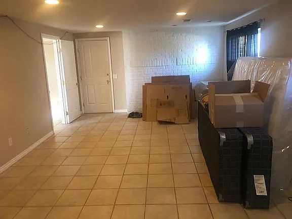 2nd image of 8595 N Saguaro Ridge Rd