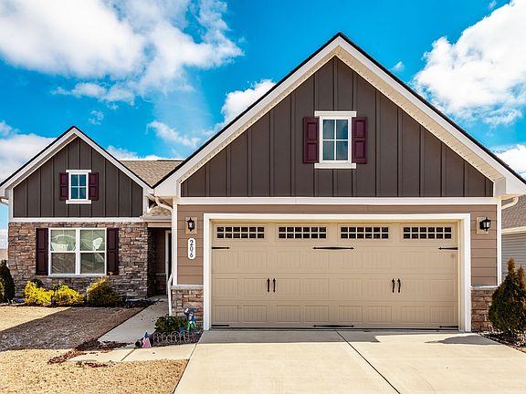 4th image of 206 Carothers Way