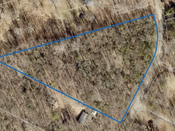 5006 Holly Dr, Partlow, VA 22534