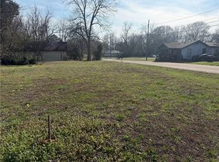 617 Auburn Pl, Opelika, AL 36801