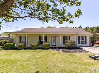 22260 Buttermilk Way, Athens, AL 35614