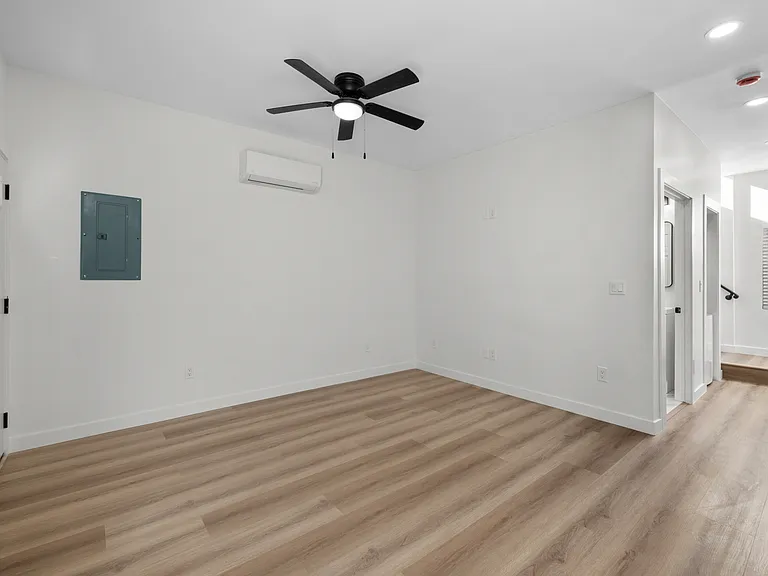 5966 Baja Dr — Photo 5