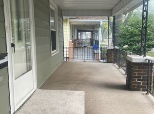 1413 S Walnut St, Springfield, IL 62704