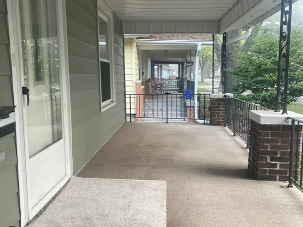 1413 S Walnut St, Springfield, IL 62704