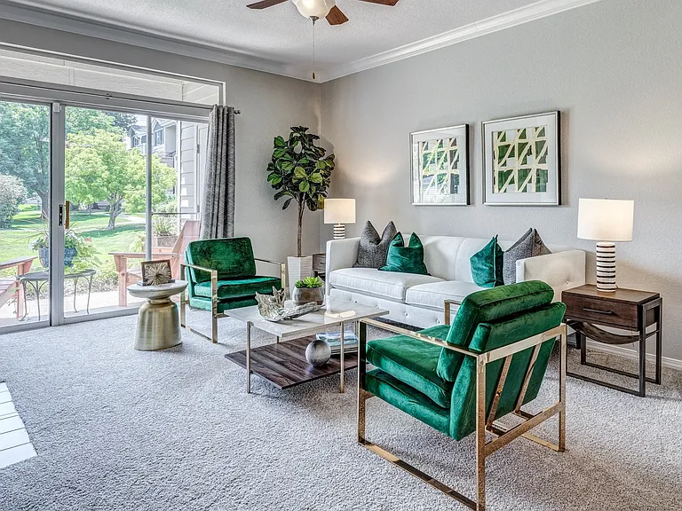 Pavilions at Silver Sage Apartments — Photo 48