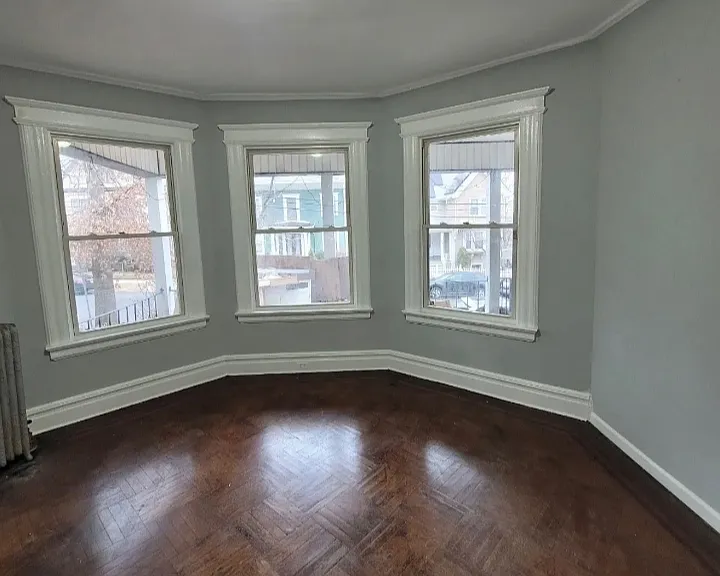 69 Farley Ave #1L — Photo 4