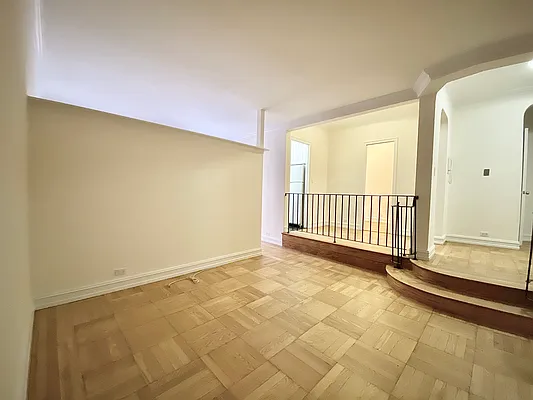 Rented by Anchor Associates | media 3