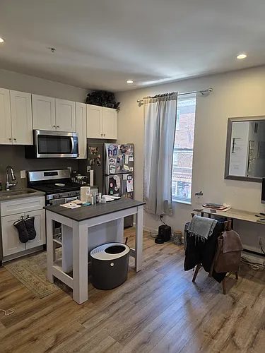 737 S 4th St #2C Photo 1