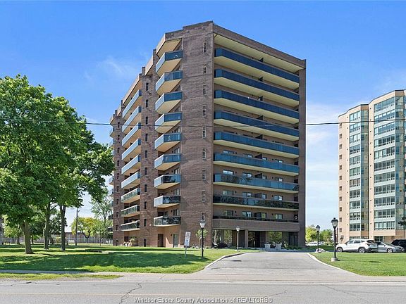 2nd image of 3663 Riverside Dr E #805