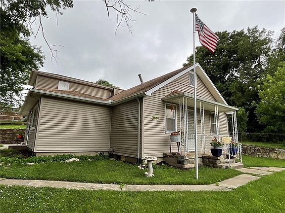 5th image of 1834 S 16th St