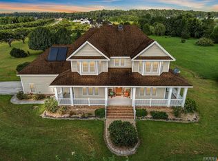 111 Snowden Crossing Dr, Moyock, NC 27958