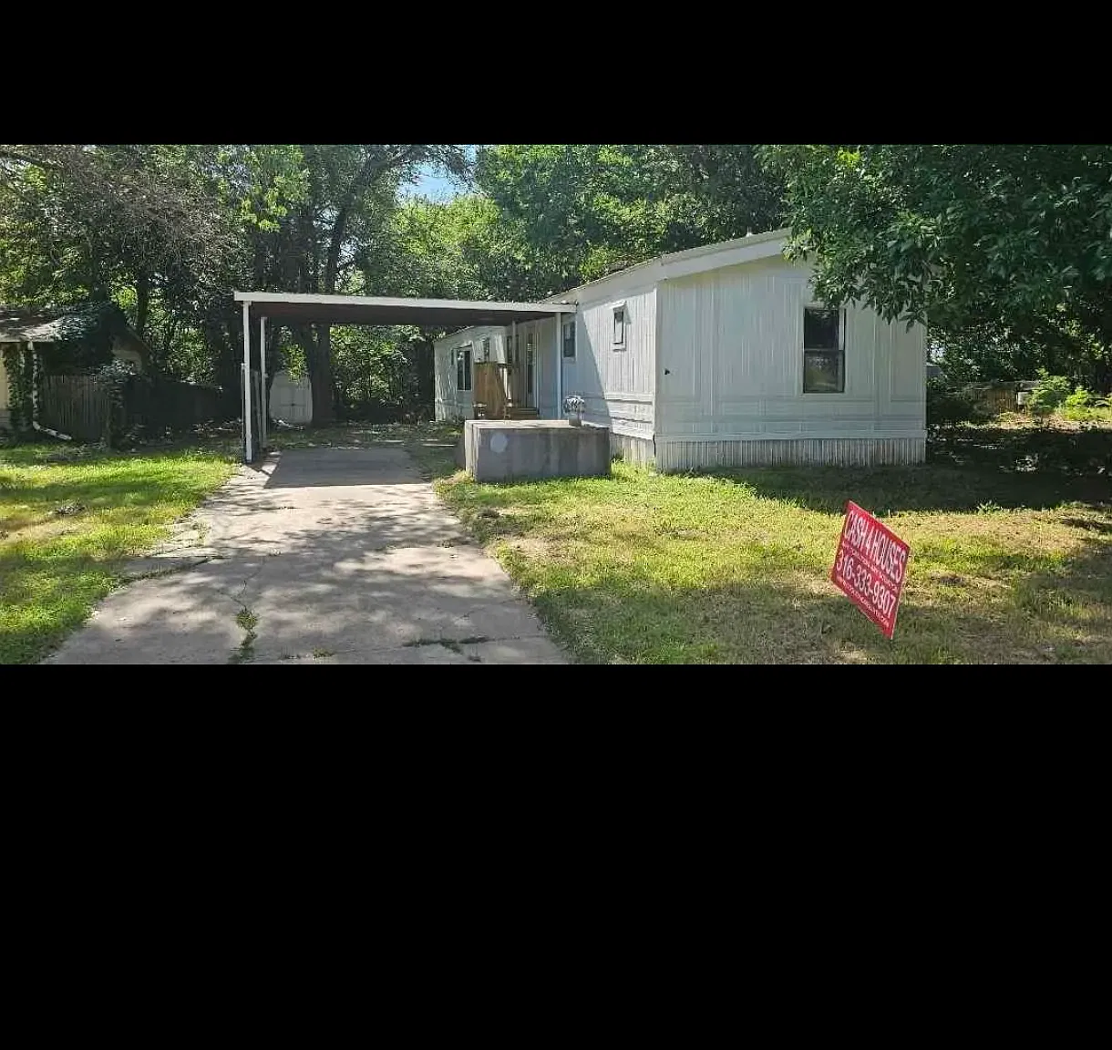 4861 S Bluff St — Photo 1