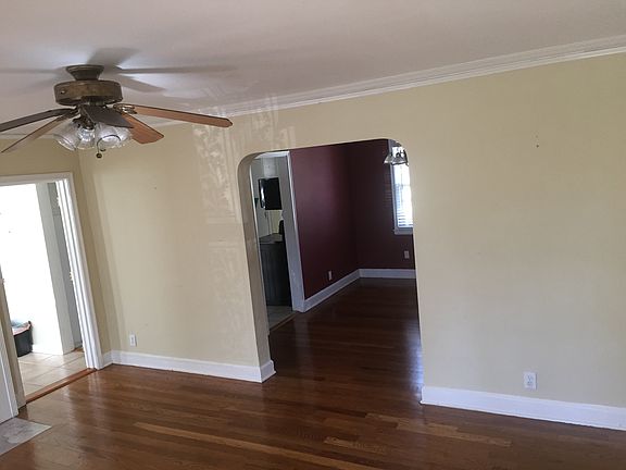 3rd image of 3532 Highland Park Pl