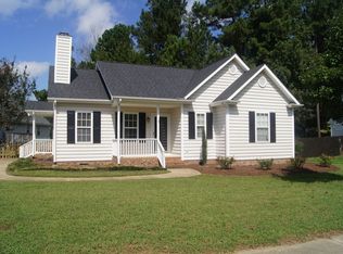 301 Stargate Rd, Holly Springs, NC 27540