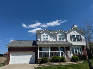 3805 Fieldside Cir, Louisville, KY 40299