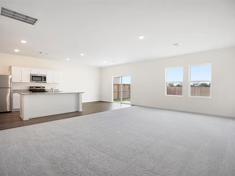 8807 Vacek Crossing Way — Photo 12
