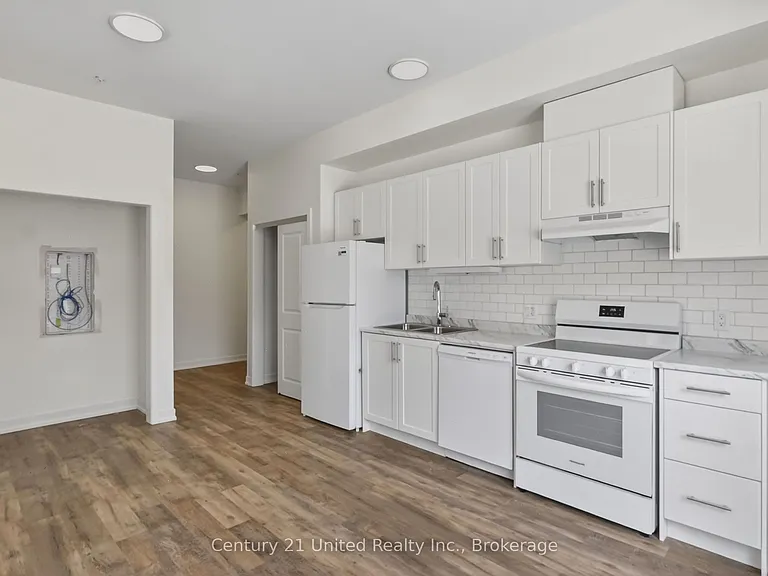 1687 Highway 2 Rd #207 — Photo 26