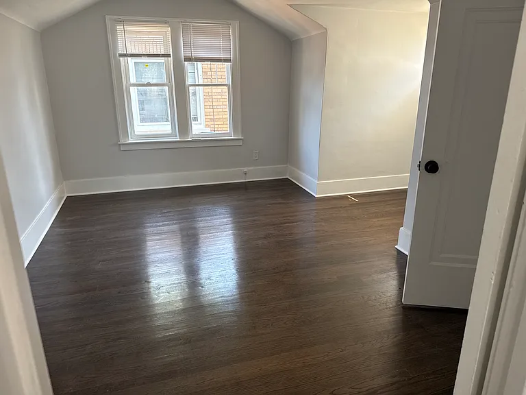 1030 N Ash St — Photo 7