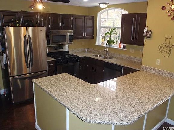 2nd image of 1911 White Haven Dr