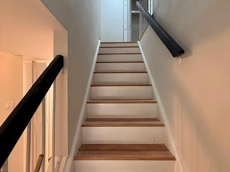 711 Myrtle Ave — Photo 12