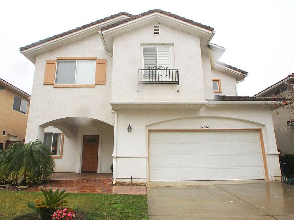 1st image of 14520 Birchwood Ct