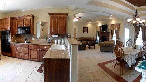 5th image of 207 Ann Ln