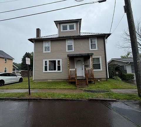 3rd image of 11 Franklin St