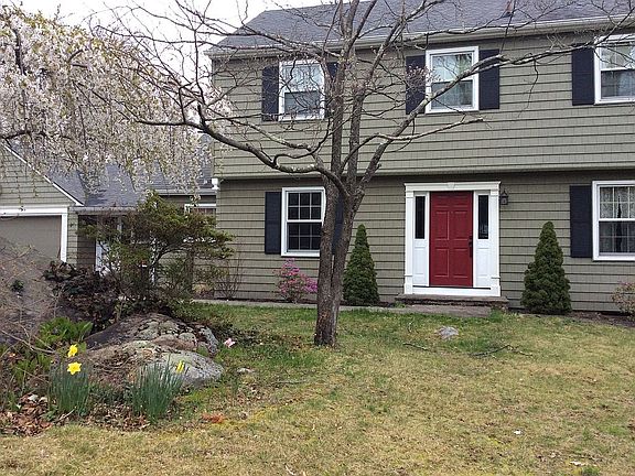 5th image of 37 Laurel Ln