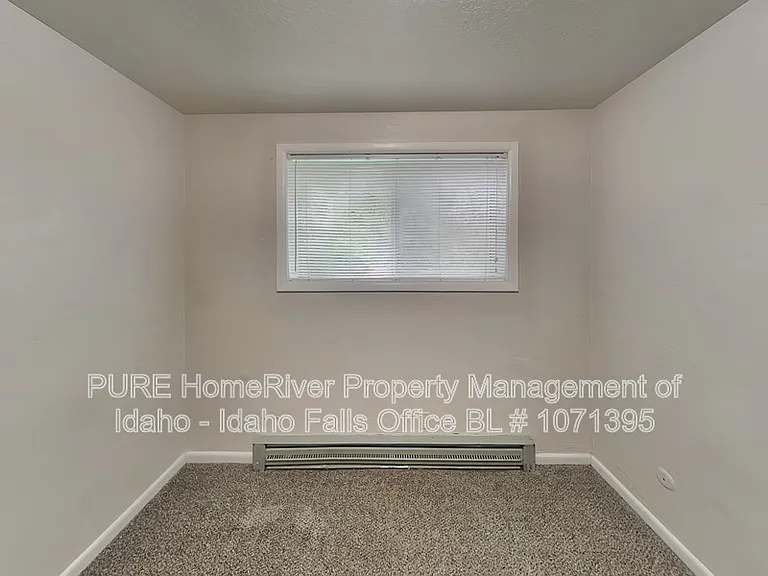 1110 Garfield St #4 — Photo 9