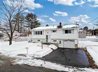 8 Treemount Dr, Lewiston, ME 04240