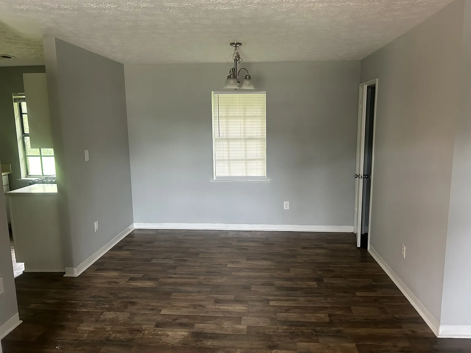 825 West Edgemont Avenue — Photo 4